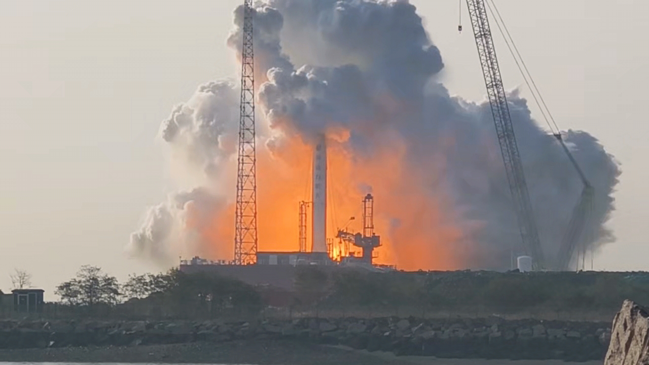 東峰興達(dá)耐火材料助力智神星一號(hào)一子級(jí)動(dòng)力系統(tǒng)圓滿成功